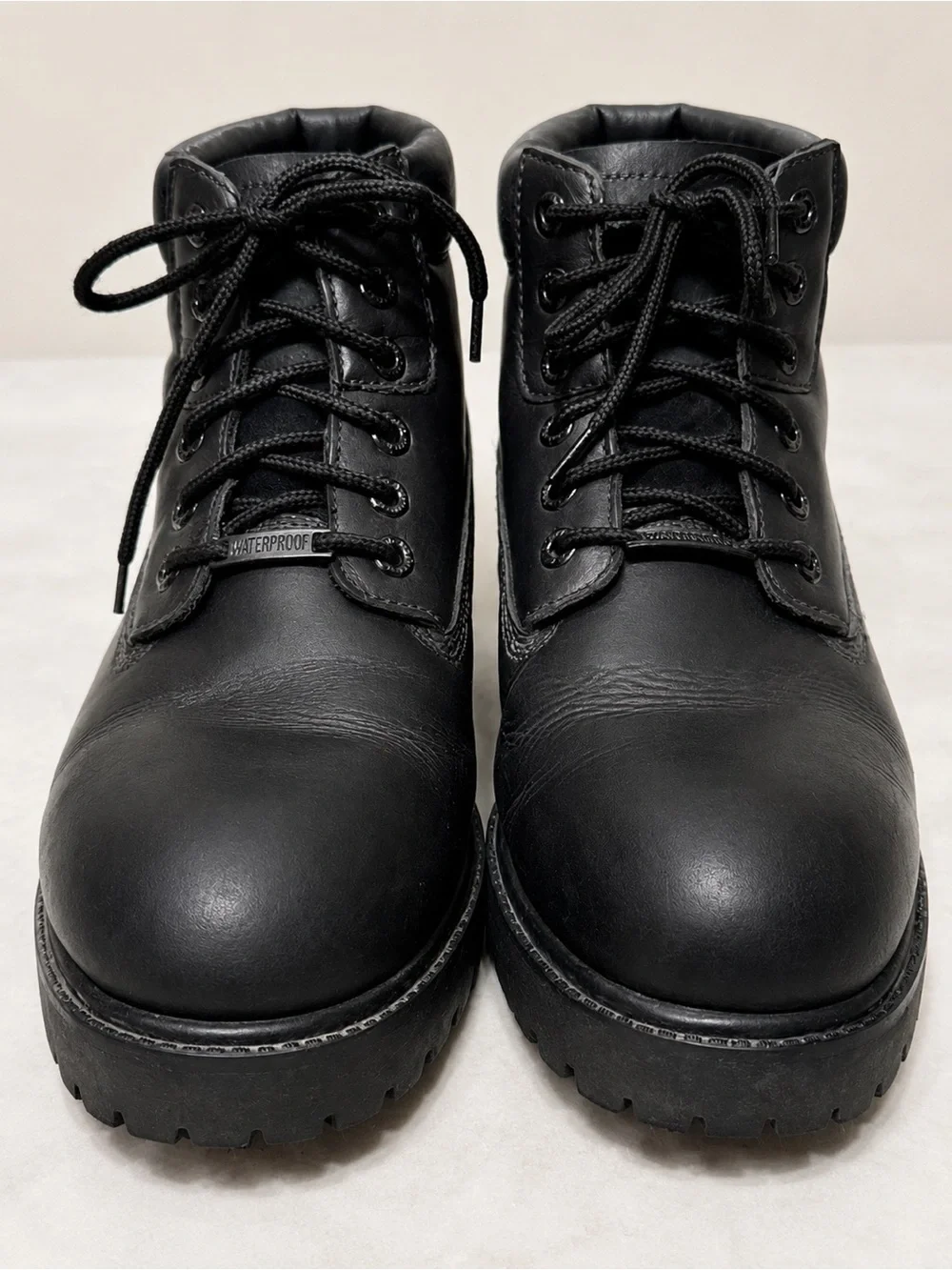 Skechers 10.5 Men's Black Lace-Up Chukka Waterproof Biker Y2K Boots